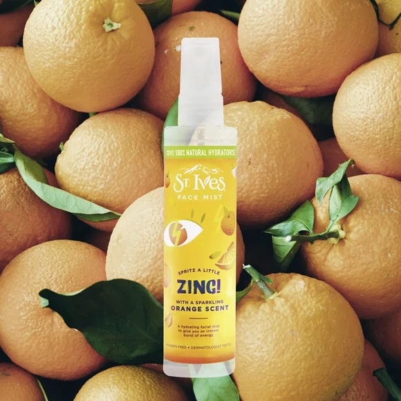 🍊 ST. IVES ENERGIZING ORANGE FACIAL SPRITZ 🍊 - Picture 5 of 5